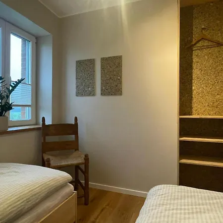 דירה Mein Stall בורקן